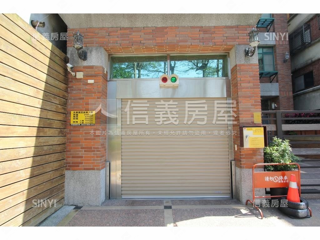 貴德經典皇家社區外觀及周邊環境
