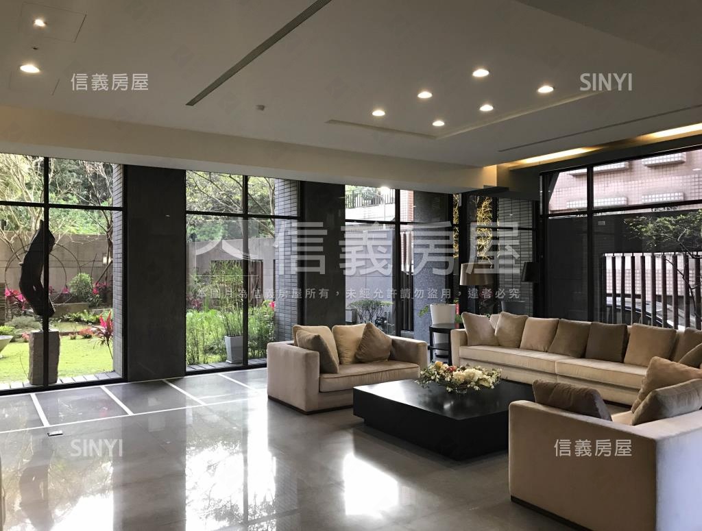 長耀緻上社區外觀及周邊環境