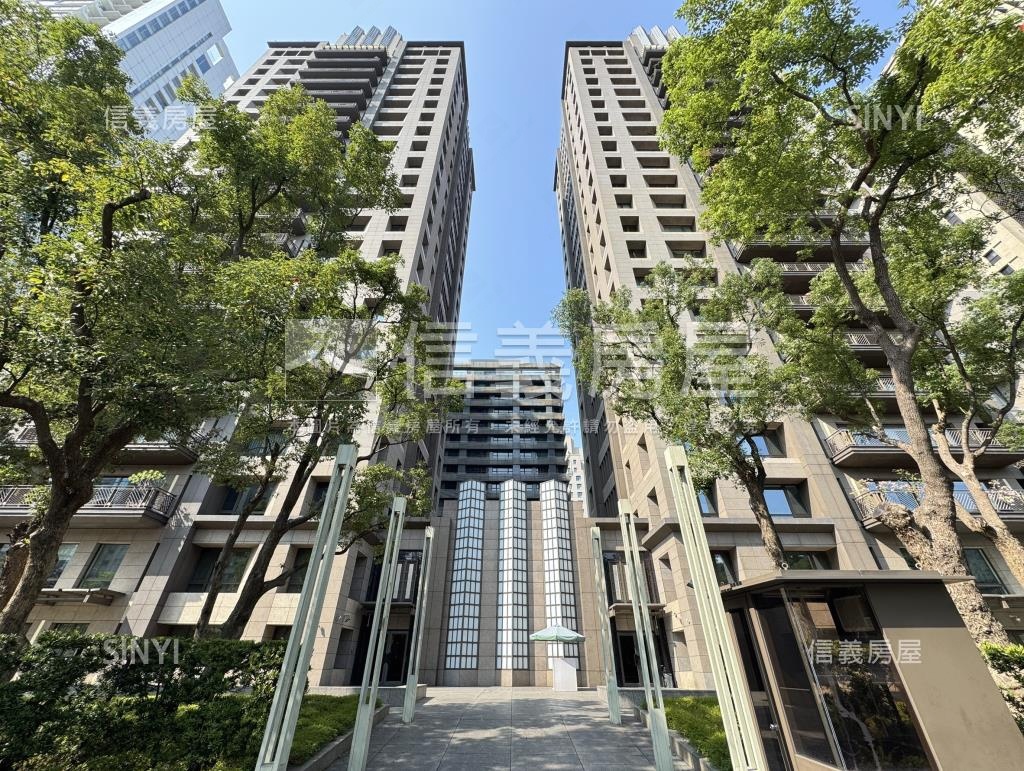 台北信義社區外觀及周邊環境