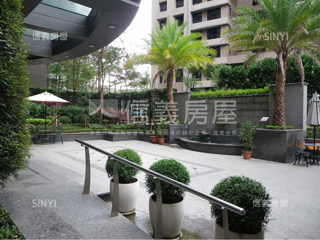 吉美水豔社區外觀及周邊環境