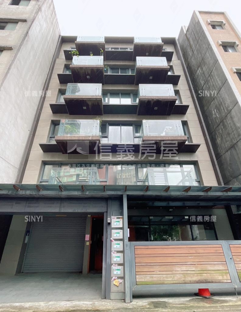 仁愛竹隱社區外觀及周邊環境