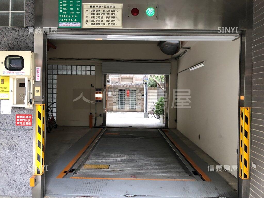 租屋 仁愛杭州路口車位 台北市中正區仁愛路二段 3 500元 月