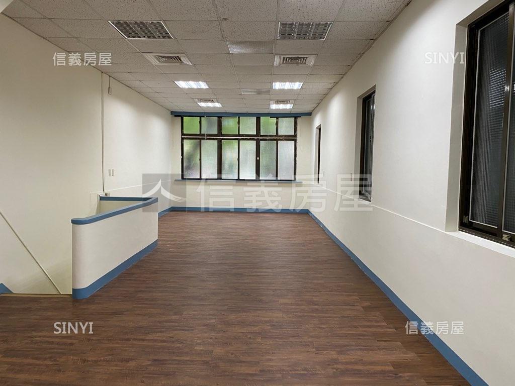 租屋 重慶南路辦公空間 台北市中正區重慶南路三段 40 000元 月