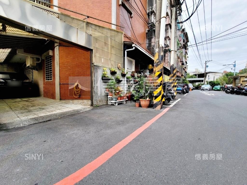 邊間寬敞車庫１樓 - Image 18