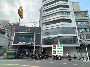 鳳山中山路麥當勞旁金店面 - C320697