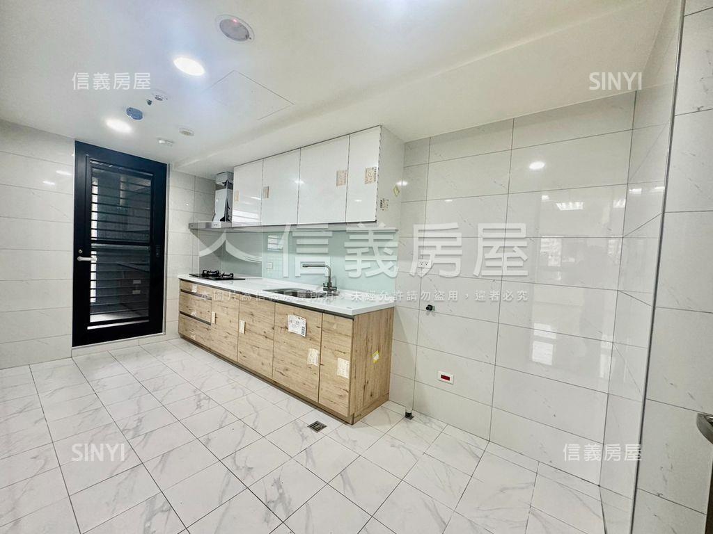 台北車站黃金商辦 - Image 4