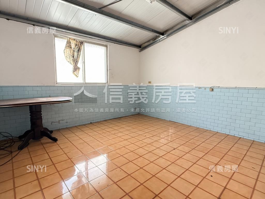 五甲國中成家透天 - Image 6