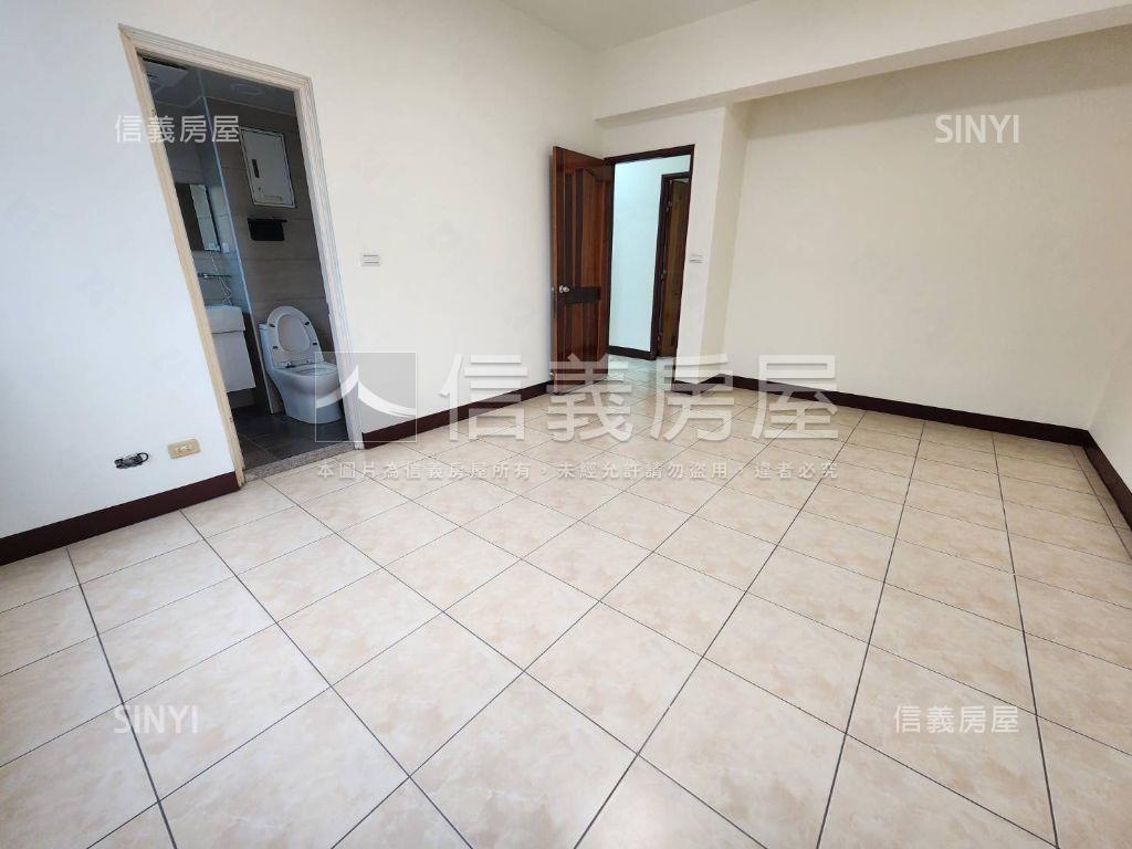 精忠內壢四房車位簡單家具 - Image 7