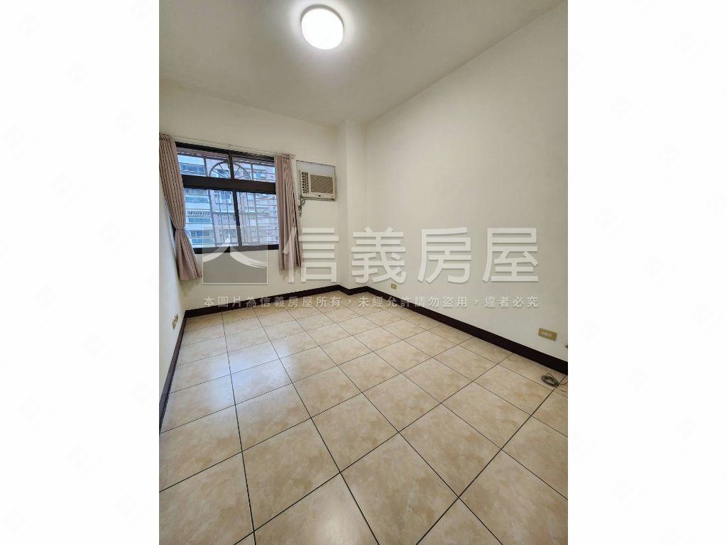 精忠內壢四房車位簡單家具 - Image 9