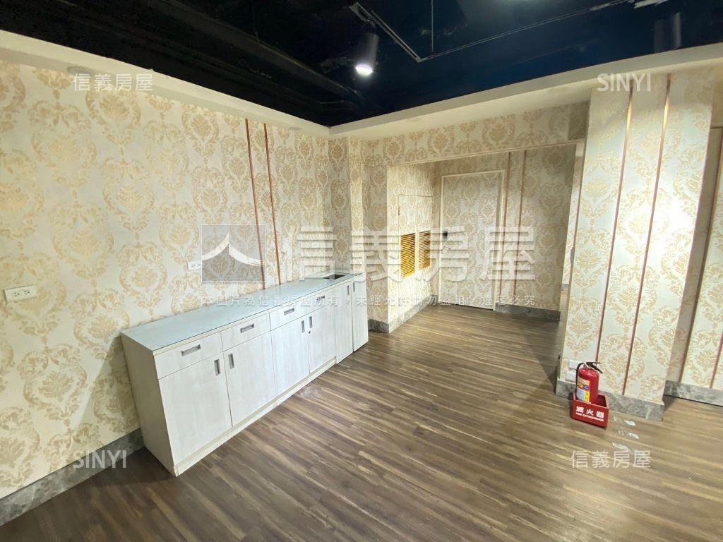 東園街大空間地下室 - Image 13