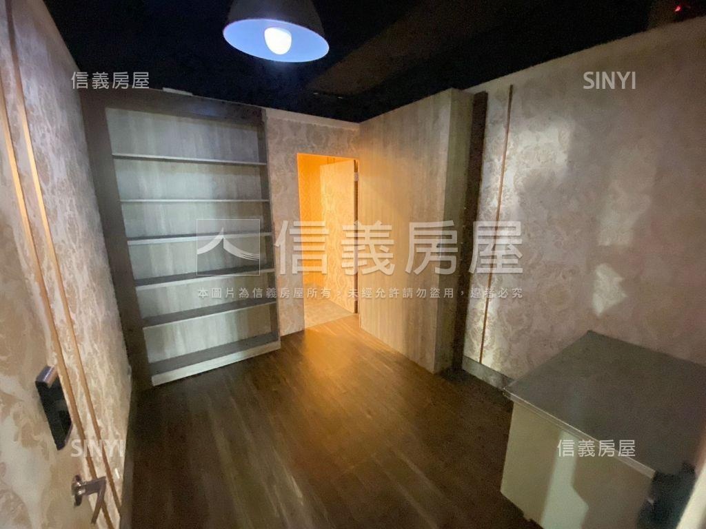 東園街大空間地下室 - Image 15