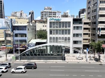 美麗島站金店面 - C340051