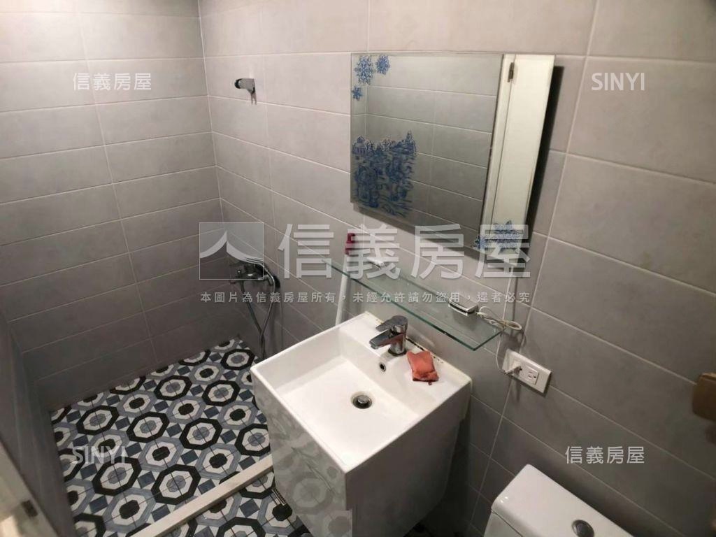 孔雀皇朝超大三房車位 - Image 8