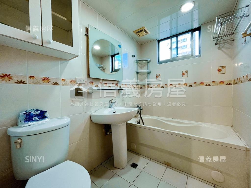 劍潭站富麗圓山三房 - Image 8