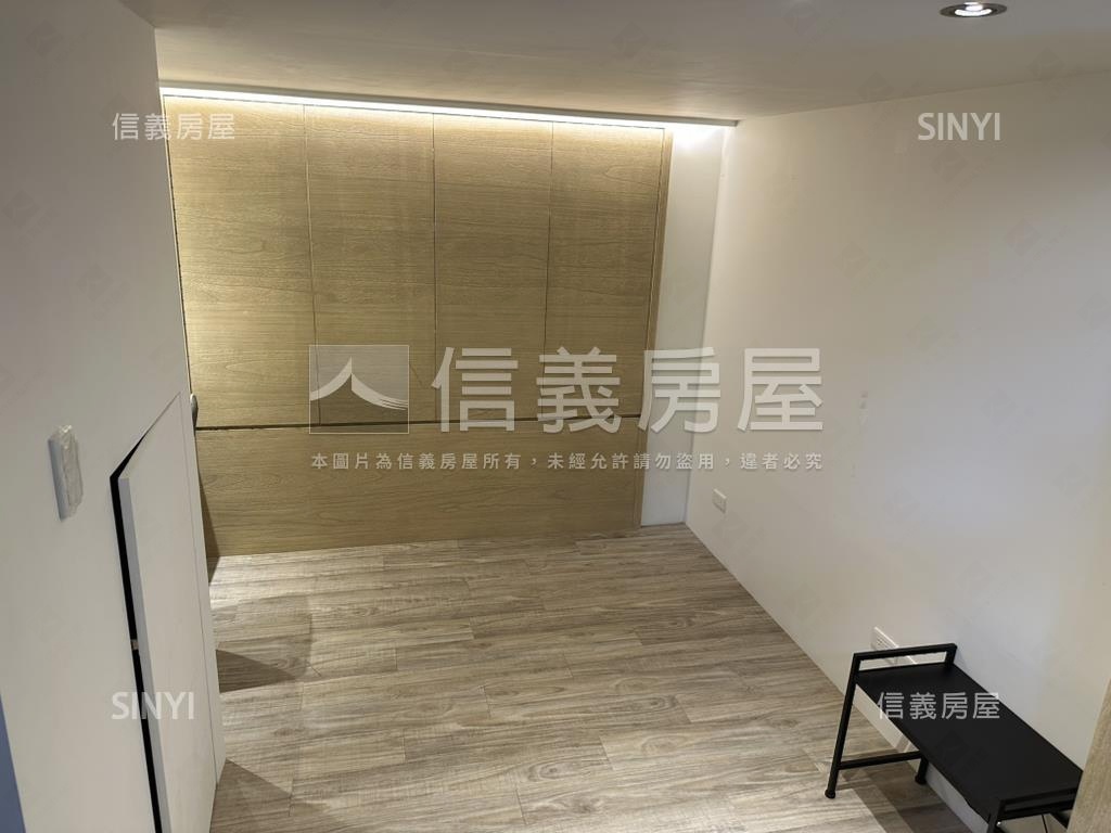 山丘庭院綠意美屋 - Image 6