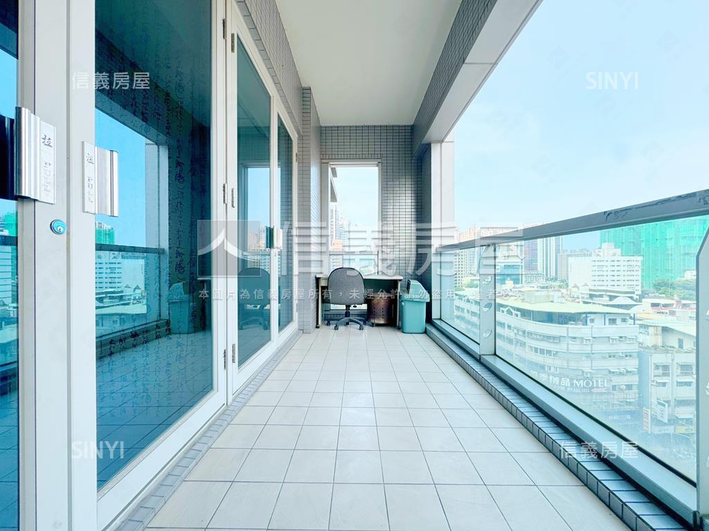 市政總裁‧寬敞辦公室 - Image 15