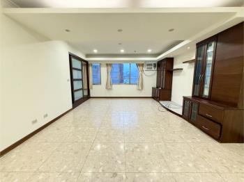 中央新村前段高樓３房車位 - C345252