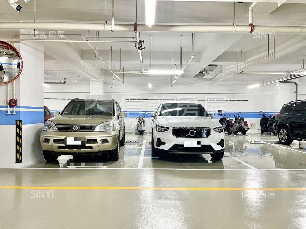 近家樂福附家具電兩房平車 - Image 13