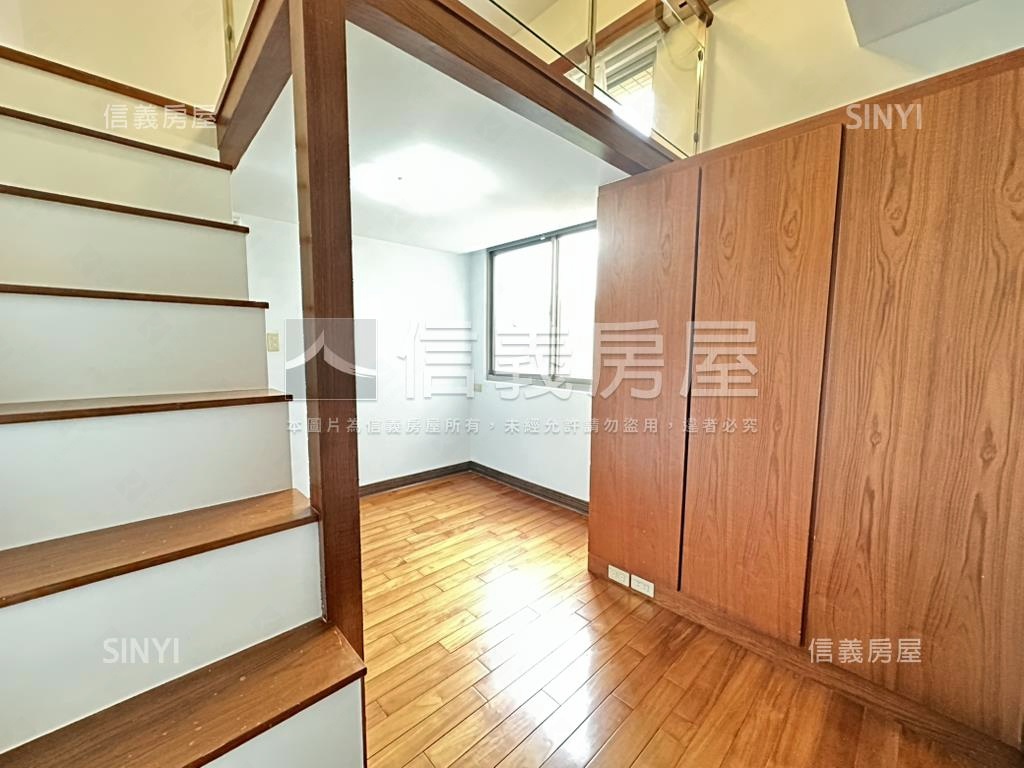 海悅假期挑高２＋１車位 - Image 13