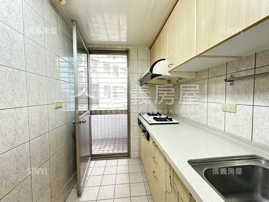 海悅假期挑高２＋１車位 - Image 16