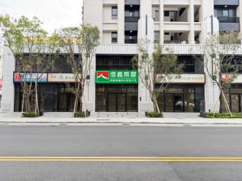 保泰一品三角窗旁面寬店面 - C346658