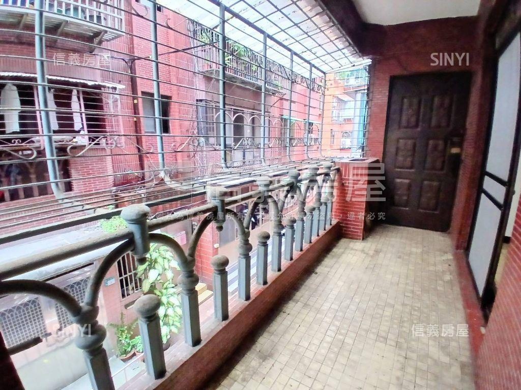 成功路金店面兩層空間 - Image 6