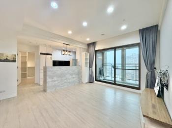 交響樂三房車位誠意出租 - C347729