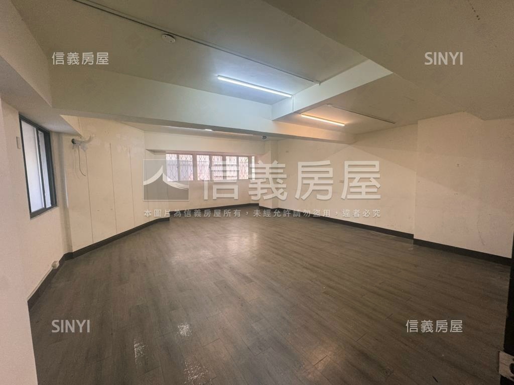 中泰國際捷運辦公 - Image 9