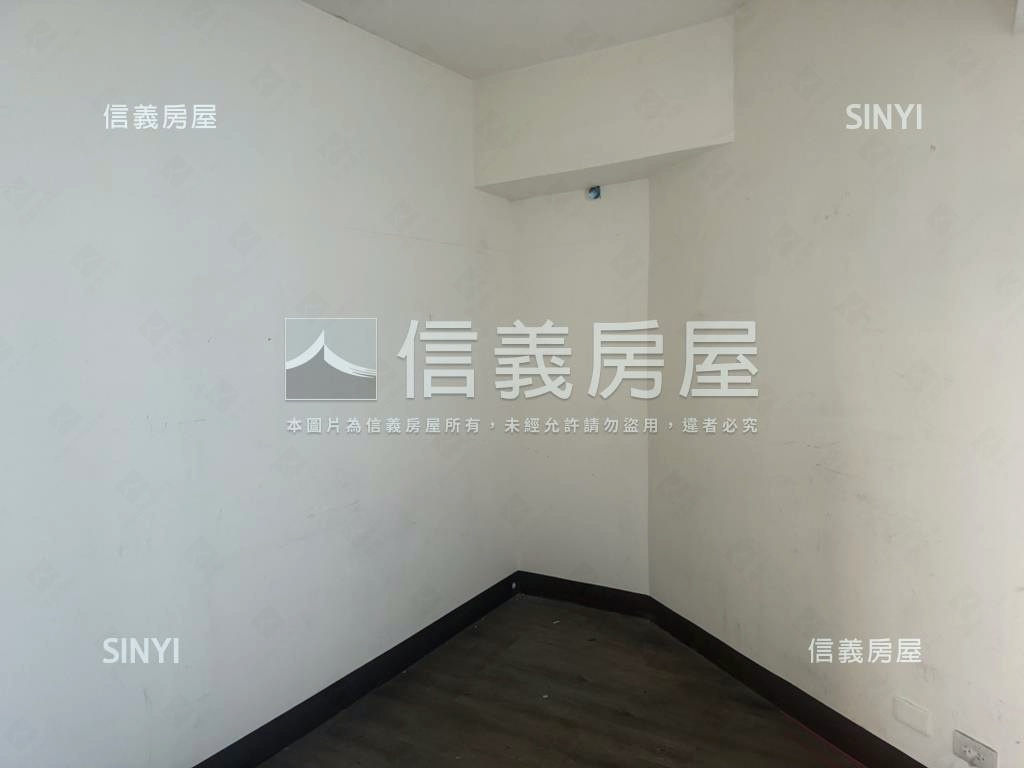 中泰國際捷運辦公 - Image 17