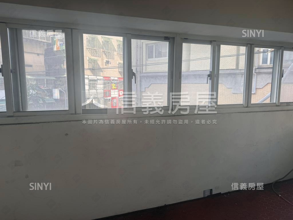 中泰國際捷運辦公 - Image 18