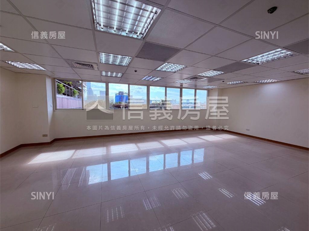 南京白宮高樓採光大辦公 - Image 3