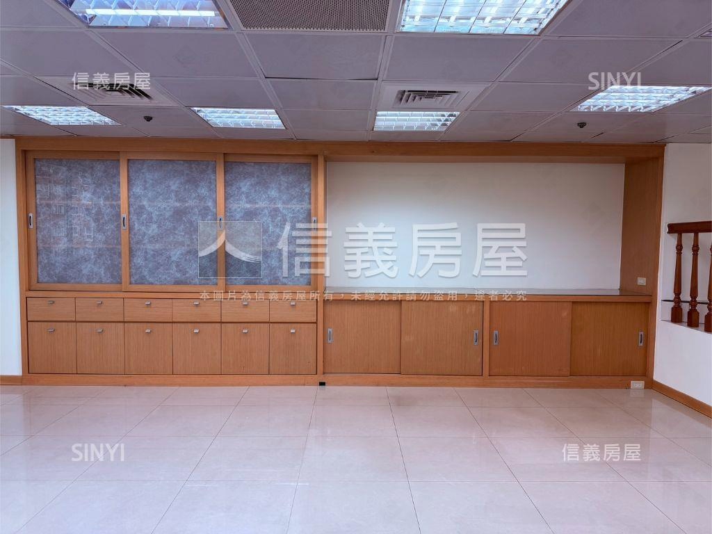 南京白宮高樓採光大辦公 - Image 4