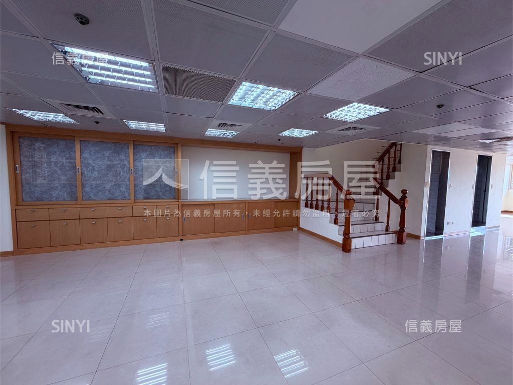 南京白宮高樓採光大辦公 - Image 5