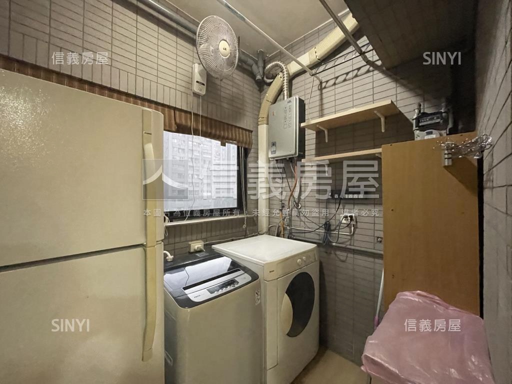 淡水情歌２房雙車位，惜租 - Image 7