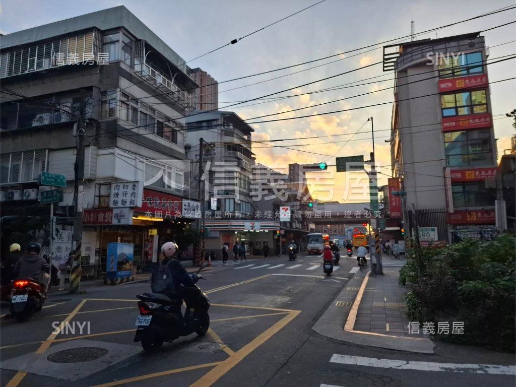 極優．奇岩邊間店面 - Image 2