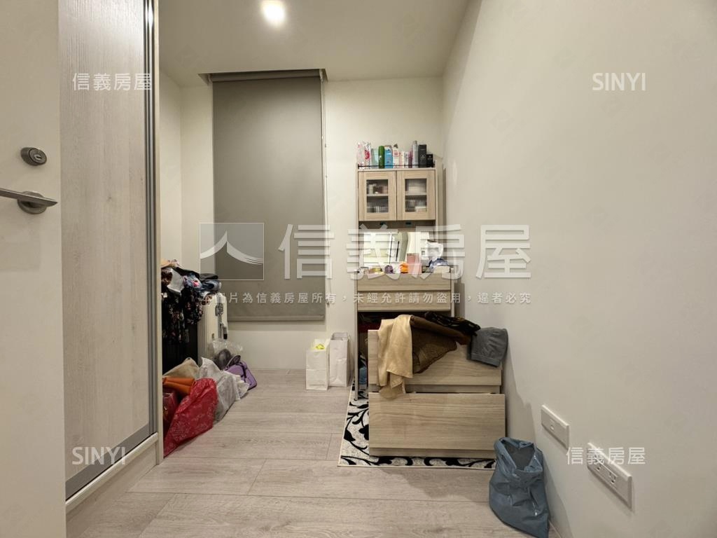 近高鐵璞園裝潢露臺大空間 - Image 5