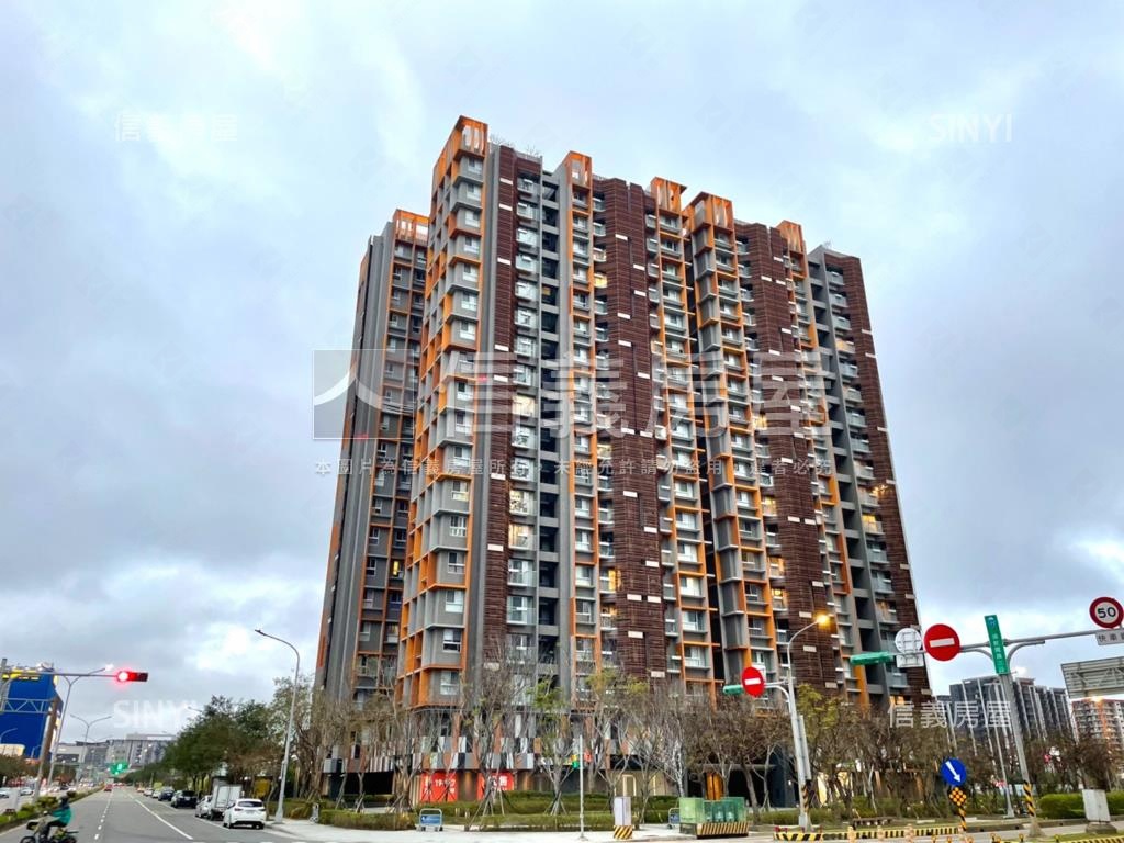 近高鐵璞園裝潢露臺大空間 - Image 7