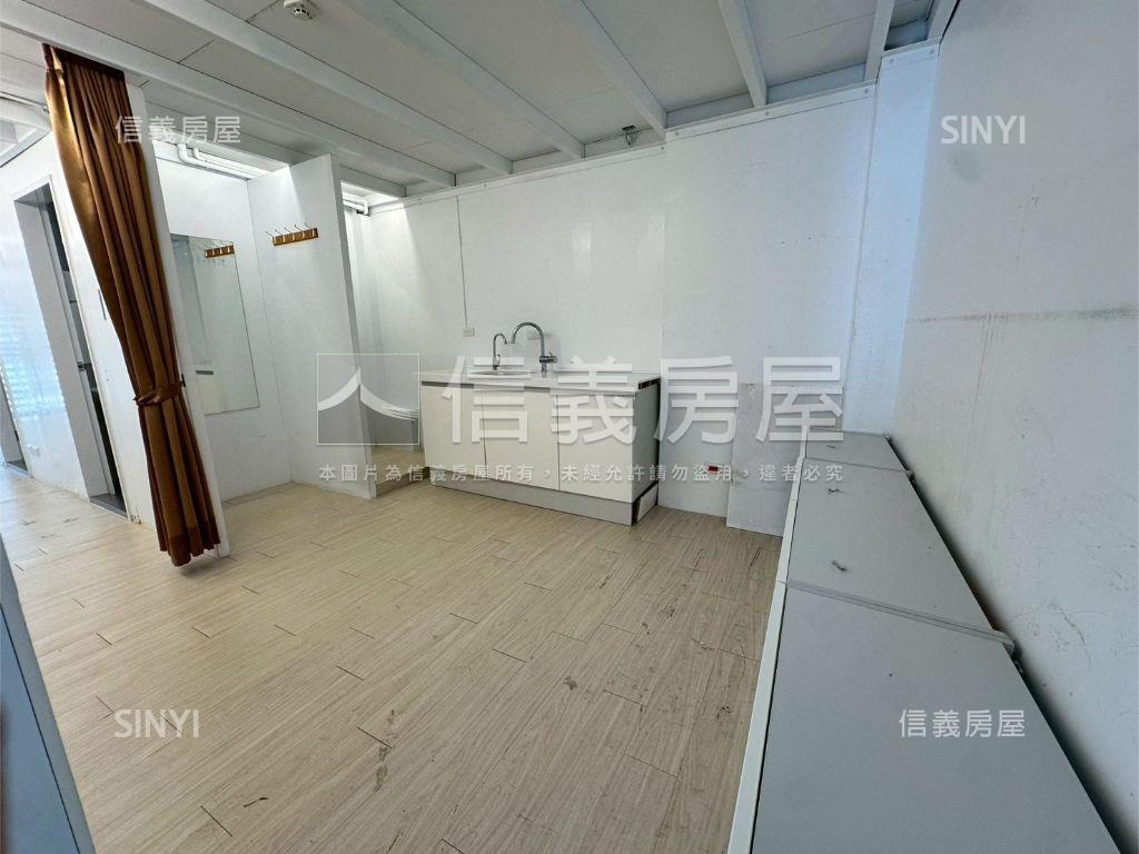 ＯＰＵＳ黃金店面 - Image 10