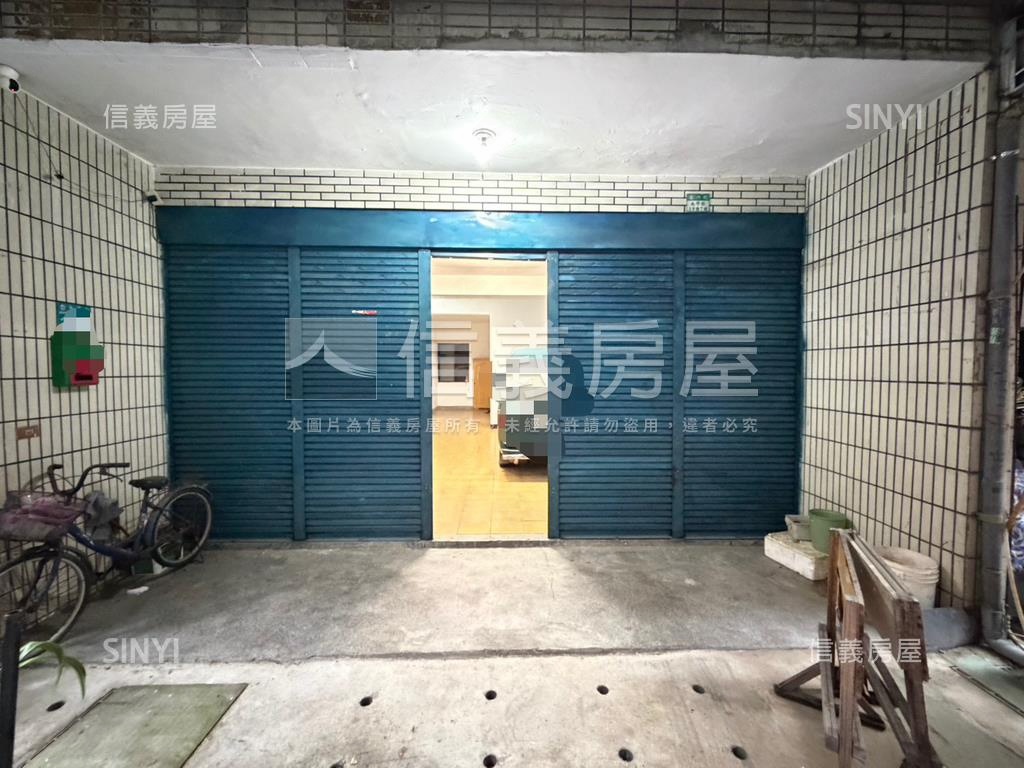 永遠平安壹樓 - Image 1