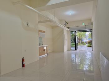 Ａ１８站前新銳店面 - C352471