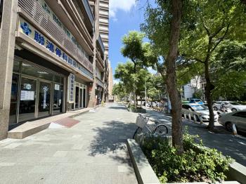 今年有三峽捷運臨馬路店面 - C352596