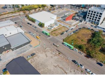 水湳單元８三面臨路角地 - C352725