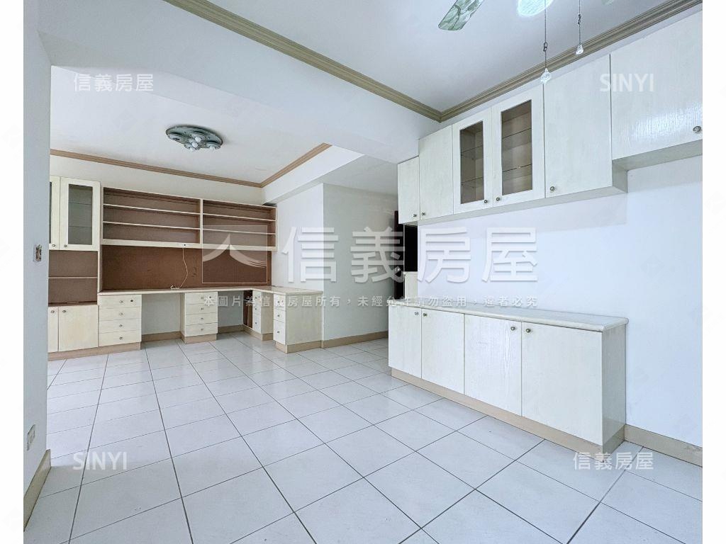 山嵐雅緻三房車位 - Image 2