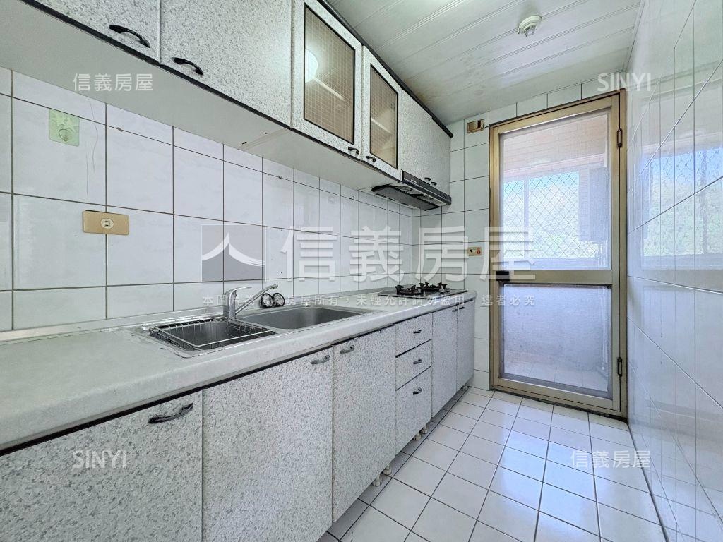 山嵐雅緻三房車位 - Image 12