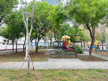 亞灣公園首排透店 - C354181