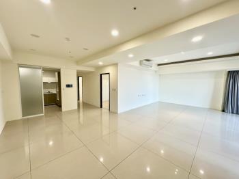 雲世紀特Ａ區四房雙車位 - C355496