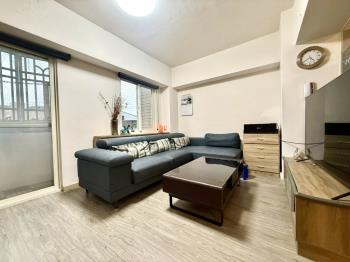 美裝潢電梯三房帶坡道車位 - C356324