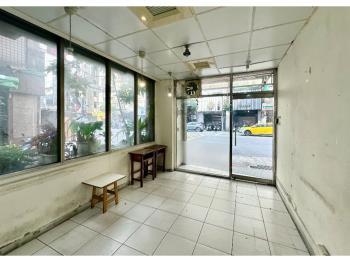 頂溪邊間店面 - C356369
