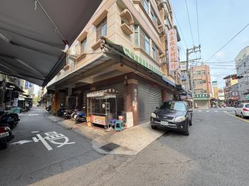 前鎮夜市正街顯眼金店面 - C356657