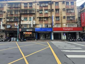 一、二樓賺錢金店面裕民路 - C357542